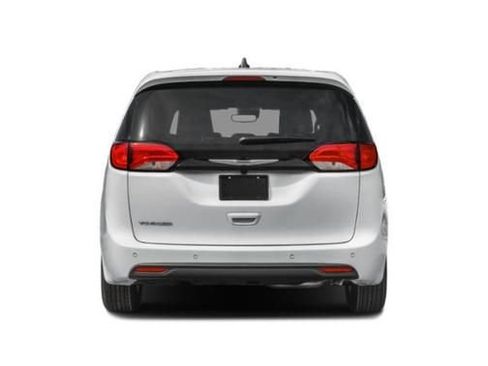 Used 2025 Chrysler Voyager LX FWD image 5
