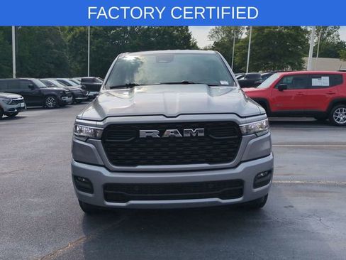 Certified 2025 RAM 1500 Big Horn AWD/4WD image 8
