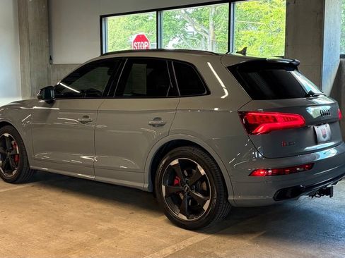 Used 2019 Audi SQ5 Prestige w/ Prestige Package AWD/4WD image 3