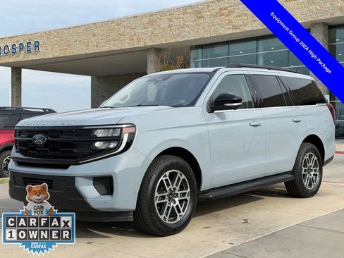 Used 2025 Ford Expedition Active AWD/4WD image 9