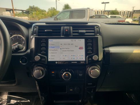 Used 2021 Toyota 4Runner TRD Off-Road Premium w/ Moonroof Package AWD/4WD image 12