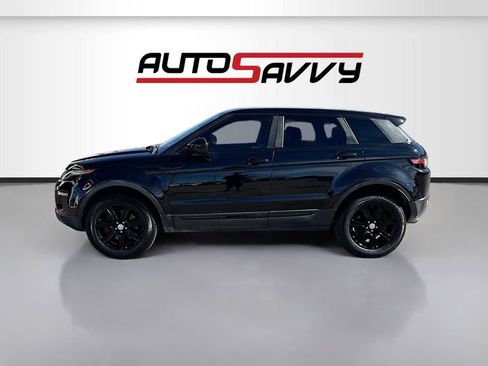 Used 2019 Land Rover Range Rover Evoque SE Premium image 4