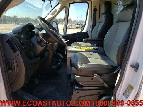 Used 2018 RAM ProMaster 3500 w/ Interior Convenience Group image 7