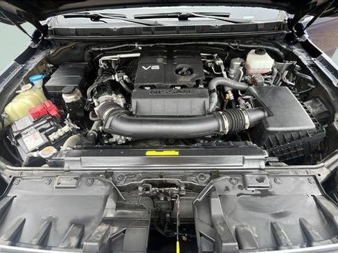Used 2022 Nissan Frontier SV image 28