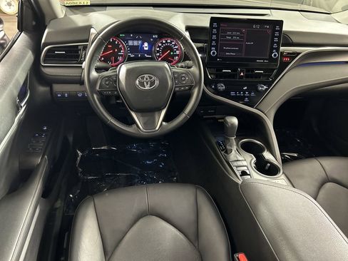 Used 2023 Toyota Camry XSE image 21