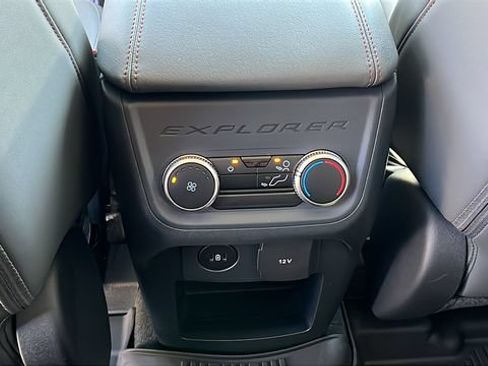 New 2026 Ford Explorer Active w/ Active Comfort Package RWD image 20