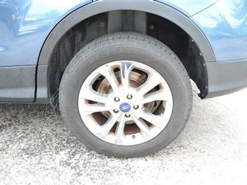 Used 2018 Ford Escape SE AWD/4WD image 9