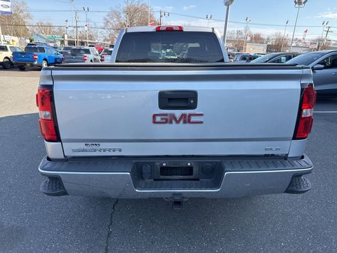 Used 2015 GMC Sierra 1500 SLE w/ SLE Value Package image 9