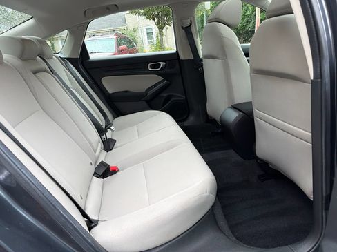 Used 2024 Honda Civic EX image 27