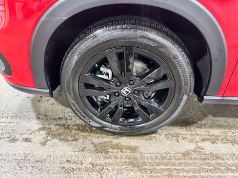 Certified 2026 Honda HR-V Sport image 11