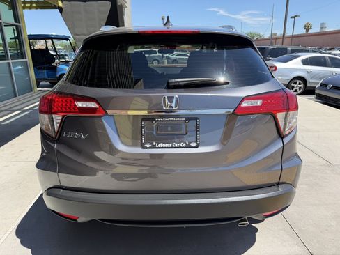 Used 2022 Honda HR-V EX image 13