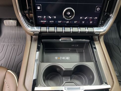 New 2026 GMC Yukon XL Denali Ultimate image 20