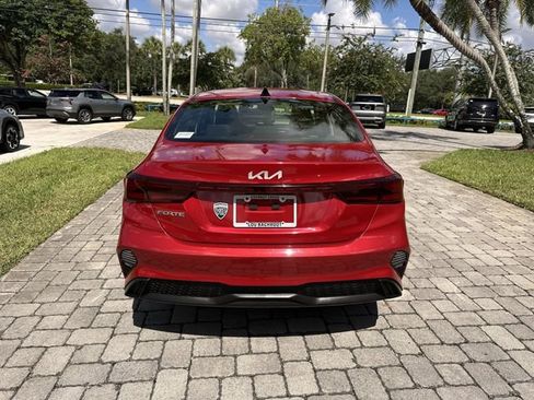 Used 2024 Kia Forte LXS FWD image 35