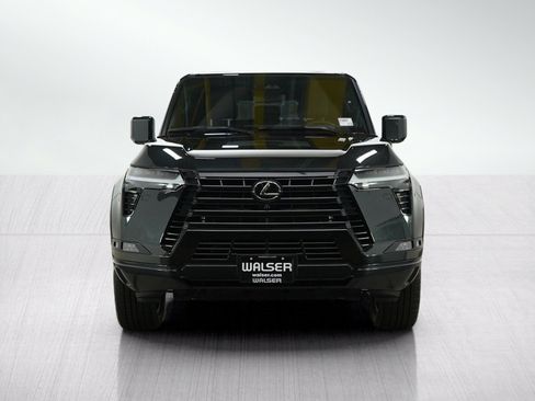 Used 2025 Lexus GX 550 w/ Accessory Package (Z1) AWD/4WD image 8