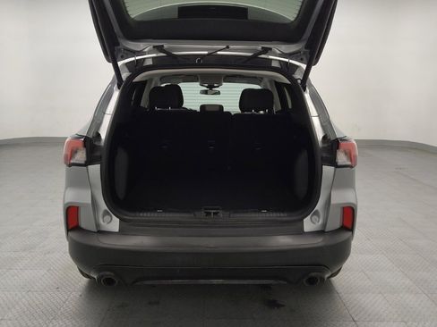 Used 2021 Ford Escape SE w/ SE Sport Appearance Package image 29