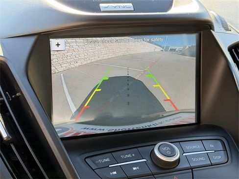 Used 2018 Ford Escape SE w/ SE Sync 3 Package image 26