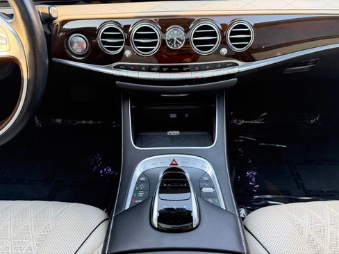 Used 2016 Mercedes-Benz Maybach S 600 image 16