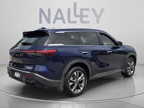 Used 2023 INFINITI QX60 Luxe w/ Performance Audio Package AWD/4WD image 5