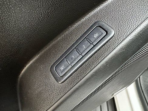 Used 2020 Chevrolet Tahoe LT image 14