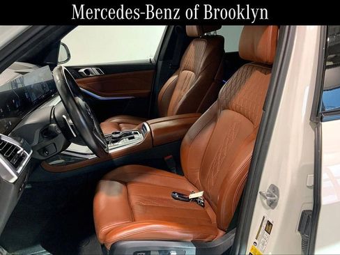 Used 2024 BMW X7 M60i w/ Executive Package image 8