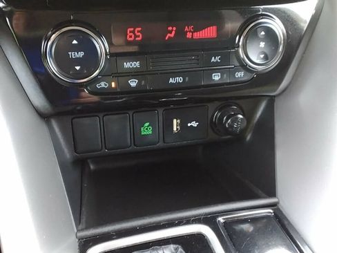 Used 2023 Mitsubishi Eclipse Cross ES AWD/4WD image 20