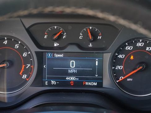 Used 2023 Chevrolet Camaro LT image 28