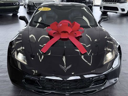 Used 2019 Chevrolet Corvette Stingray Coupe w/ Carbon Flash Badge Package image 5