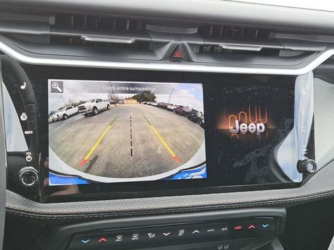 New 2026 Jeep Cherokee Limited image 18