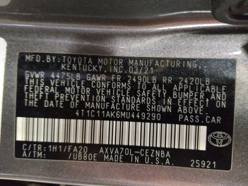 Used 2021 Toyota Camry LE FWD image 33
