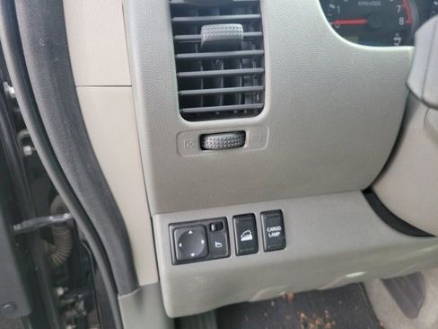 Used 2016 Nissan Frontier SV image 12