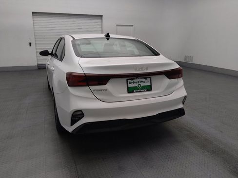 Used 2022 Kia Forte LXS FWD image 6