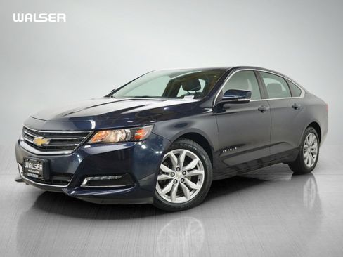 Used 2018 Chevrolet Impala LT FWD image 1