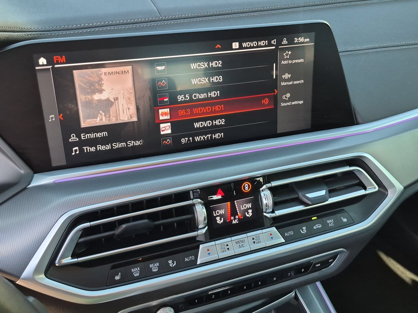 Used 2023 BMW X5 xDrive40i AWD/4WD image 28