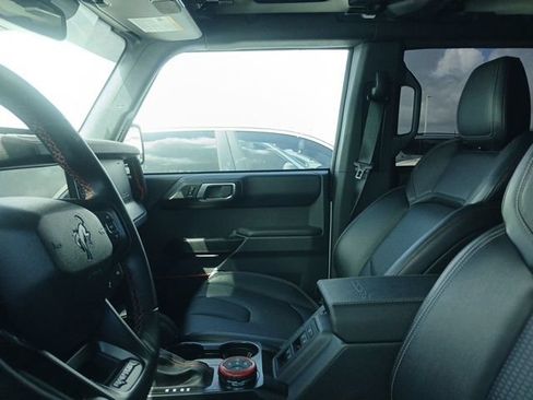 Used 2025 Ford Bronco Raptor AWD/4WD image 15