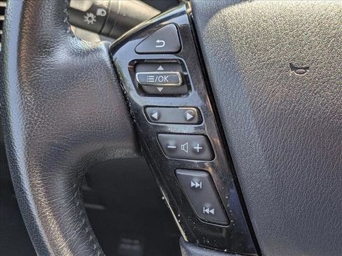 Used 2022 Nissan Armada SV AWD/4WD image 11