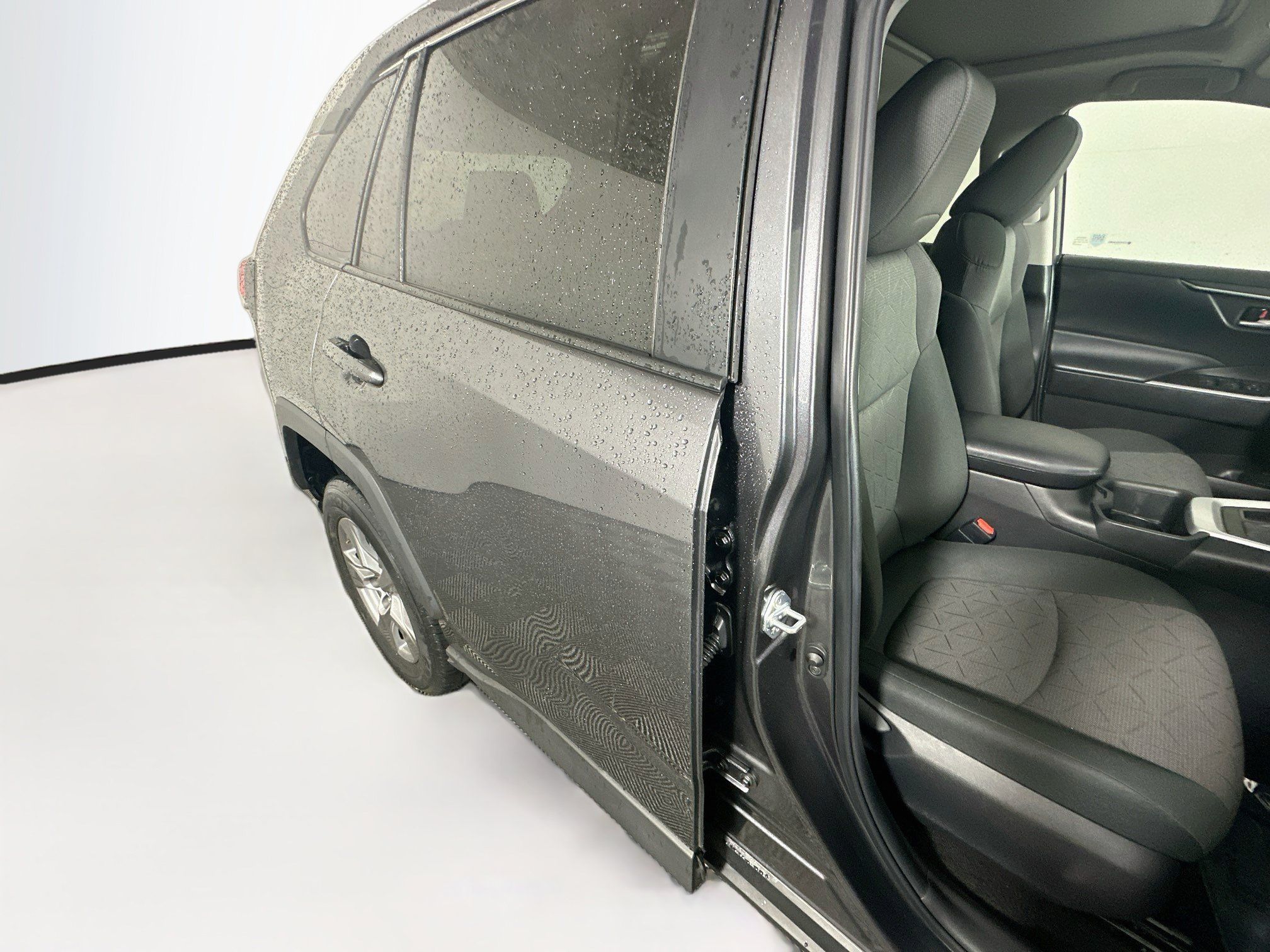 Used 2023 Toyota RAV4 XLE w/ Convenience Package FWD image 28