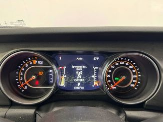 Used 2022 Jeep Gladiator Willys video 2