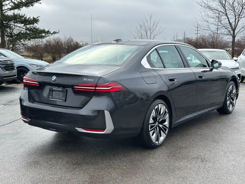New 2026 BMW 530i xDrive w/ Premium Package image 10