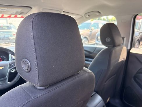 Used 2023 Chevrolet Equinox LT w/ Driver Convenience Package AWD/4WD image 26