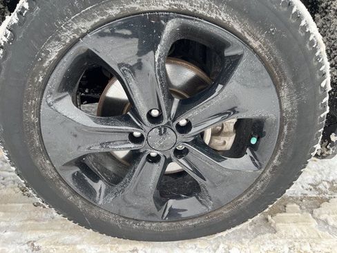 Certified 2021 Jeep Compass Latitude w/ Sun and Sound Group image 8