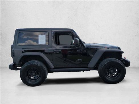 Used 2021 Jeep Wrangler Sport AWD/4WD image 4
