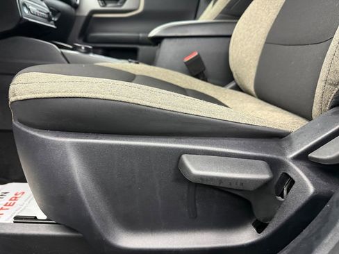 Used 2025 Ford Bronco Sport Big Bend image 13