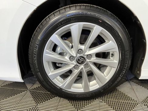 Used 2024 Toyota Camry LE AWD/4WD image 14