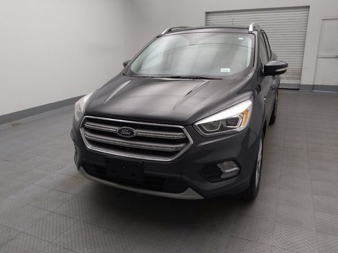 Used 2017 Ford Escape Titanium AWD/4WD image 15