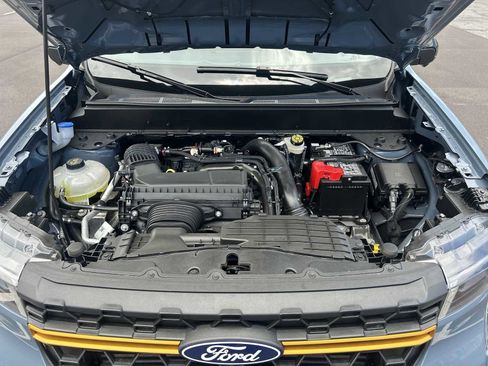 Used 2026 Ford Maverick Tremor AWD/4WD image 17