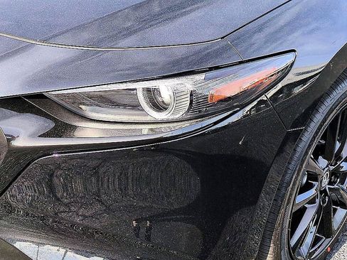 New 2026 MAZDA MAZDA3 2.5 S Hatchback w/ Premium Pkg FWD image 9