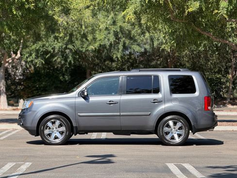 Used 2012 Honda Pilot Touring image 6
