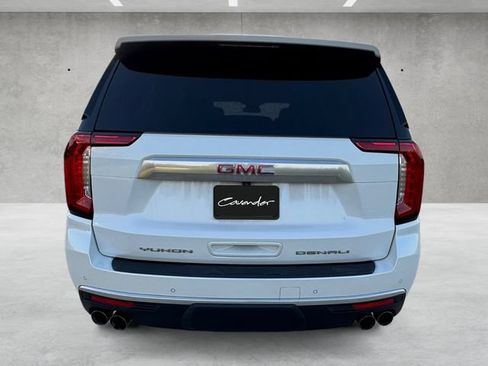 Used 2023 GMC Yukon XL Denali AWD/4WD image 15