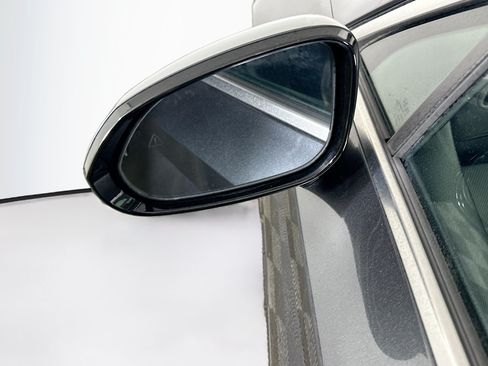 Used 2025 Hyundai Sonata SEL FWD image 16