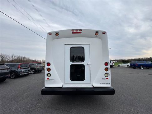 Used 2014 Ford E-450 and Econoline 450 Super Duty w/ Shuttle Bus Prep Package image 20
